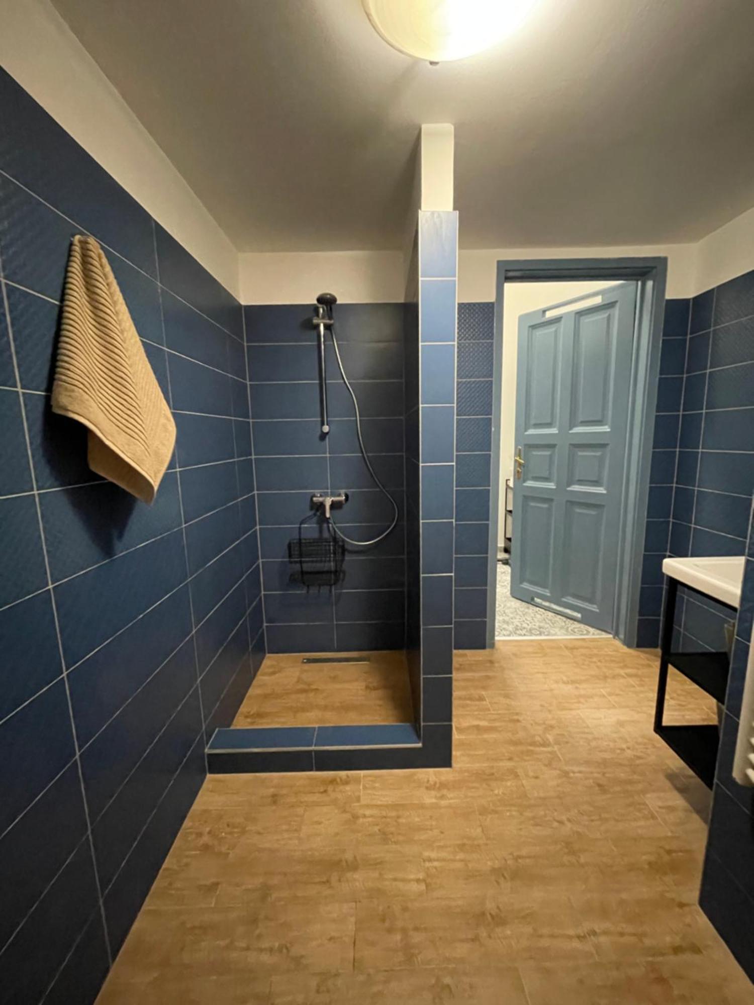 Blue Mirror Apartment 布达佩斯 外观 照片